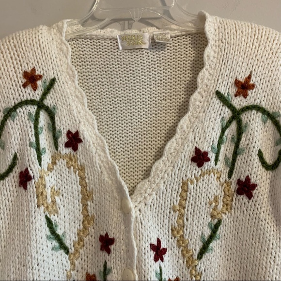 Vintage Cardigan Sweater Twee Floral Embroidered Long Sleeve Knit Art Teacher - Picture 4 of 14